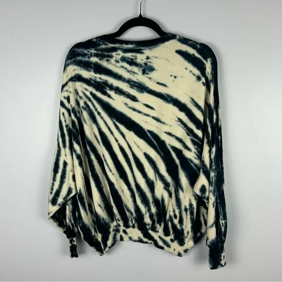 Young Fabulous & Broke Juliette Tye Dye Blue Safari Oversize Sweatshirt Size XS - Picture 8 of 8